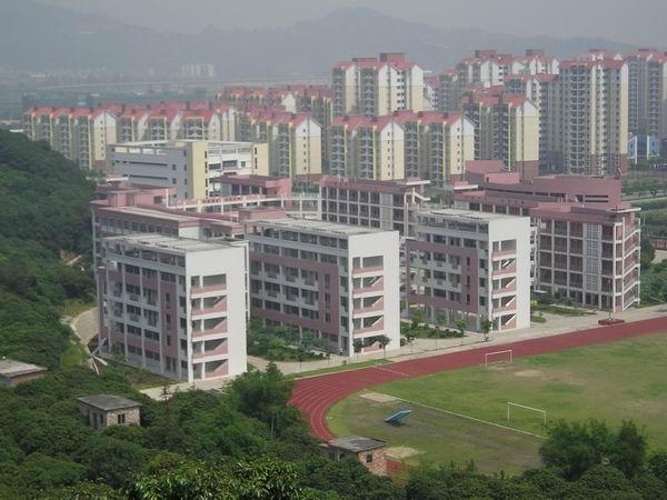 南沙開發區第二中學.jpg